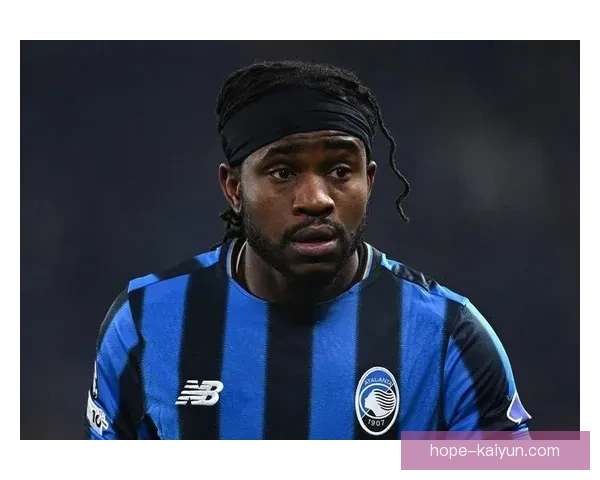 费内巴切转会策略引发关注，球队在冬季转会市场上寻求补强与调整。