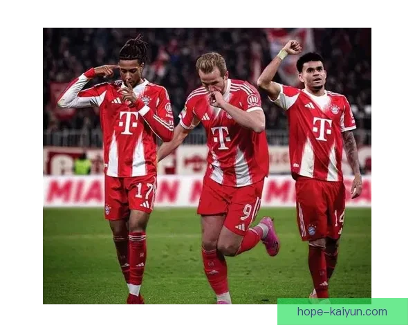 阿拉巴在拜仁时期的表现稳健，贡献突出，助力球队多项荣誉。