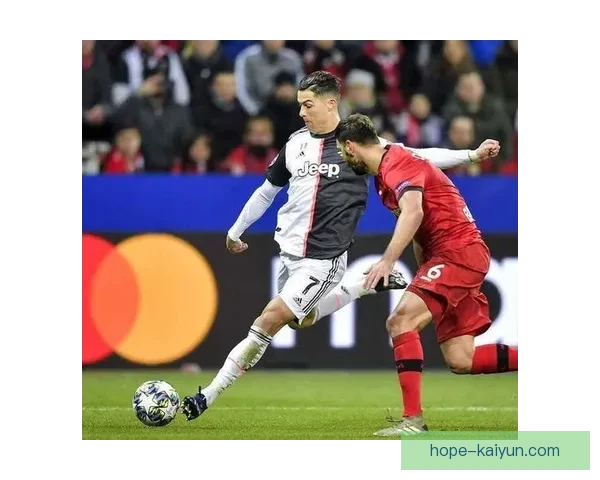 埃斯状态回暖，近期中场组织能力备受关注